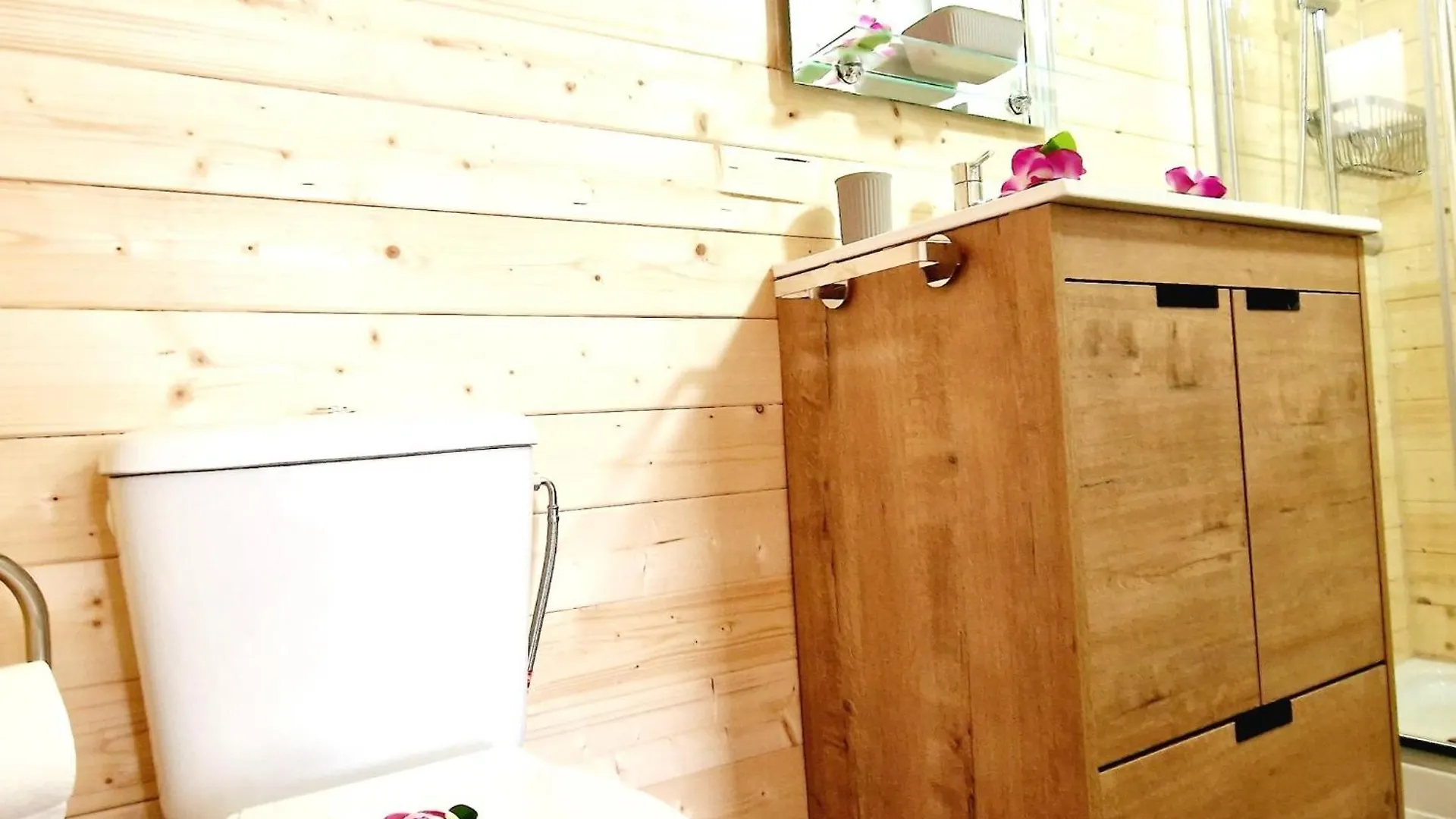 Villa Blanca Apartment, Garden View 2 Bedrooms 阿德耶