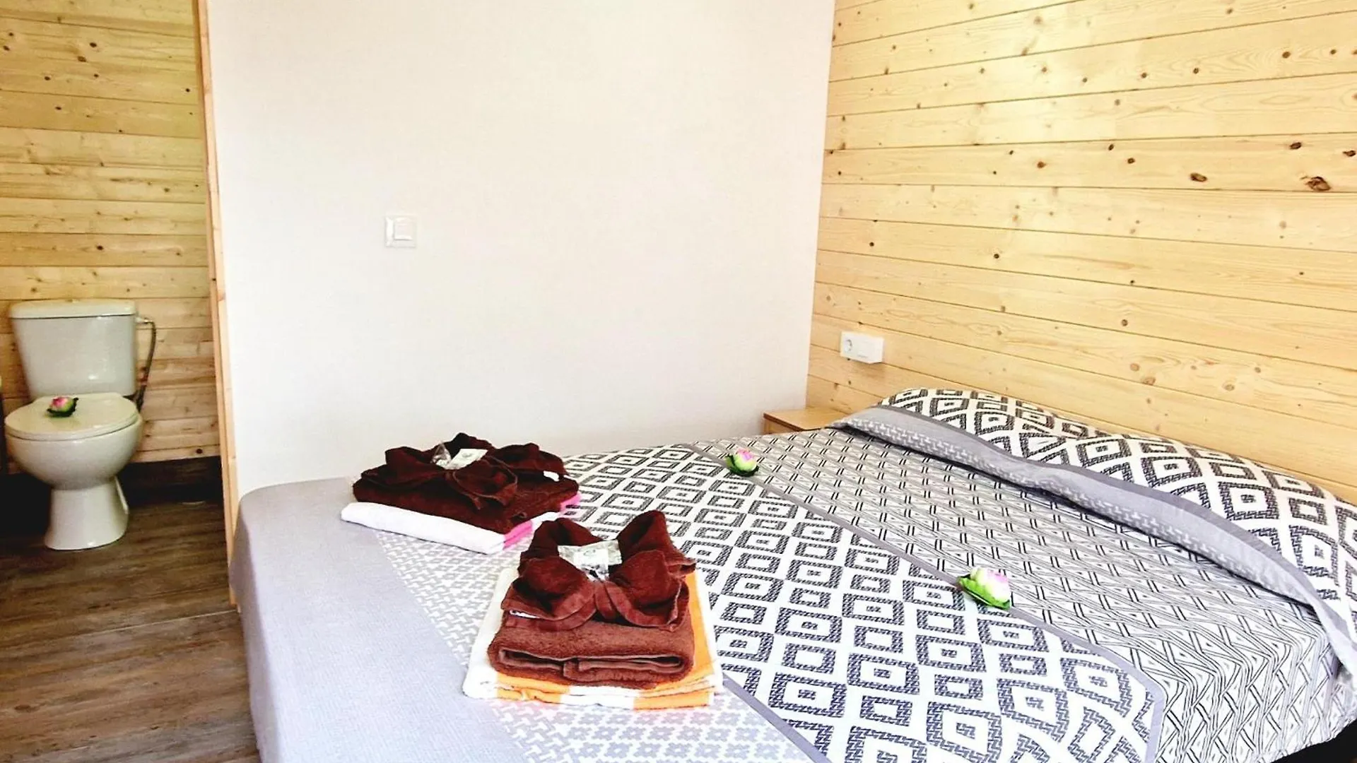 Villa Blanca Apartment, Garden View 2 Bedrooms 阿德耶