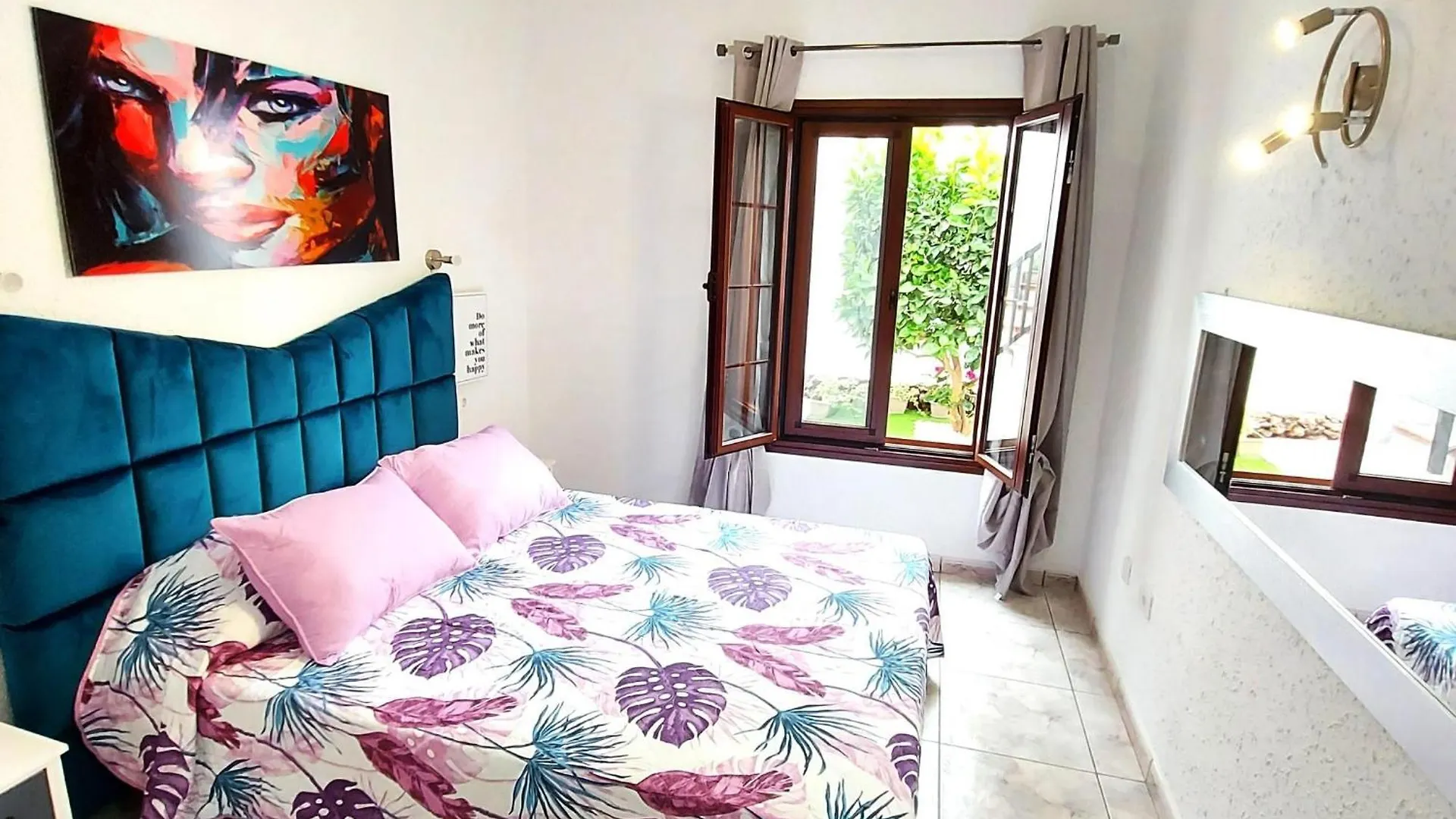 Villa Blanca Apartment, Garden View 2 Bedrooms 阿德耶 0*,  西班牙