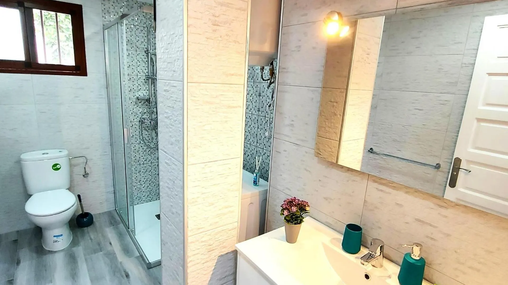 Villa Blanca Apartment, Garden View 2 Bedrooms 阿德耶 0*,  西班牙