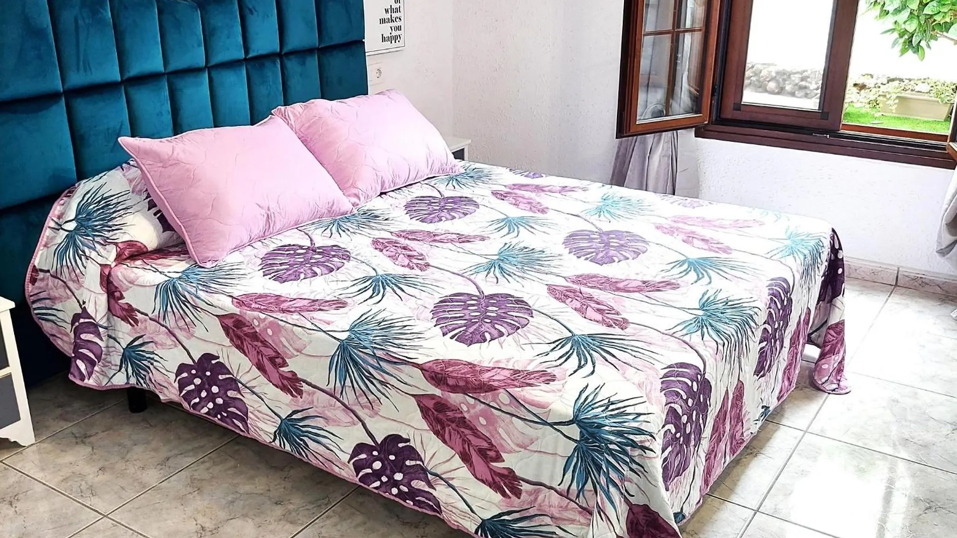 Villa Blanca Apartment, Garden View 2 Bedrooms 阿德耶 0*,  西班牙